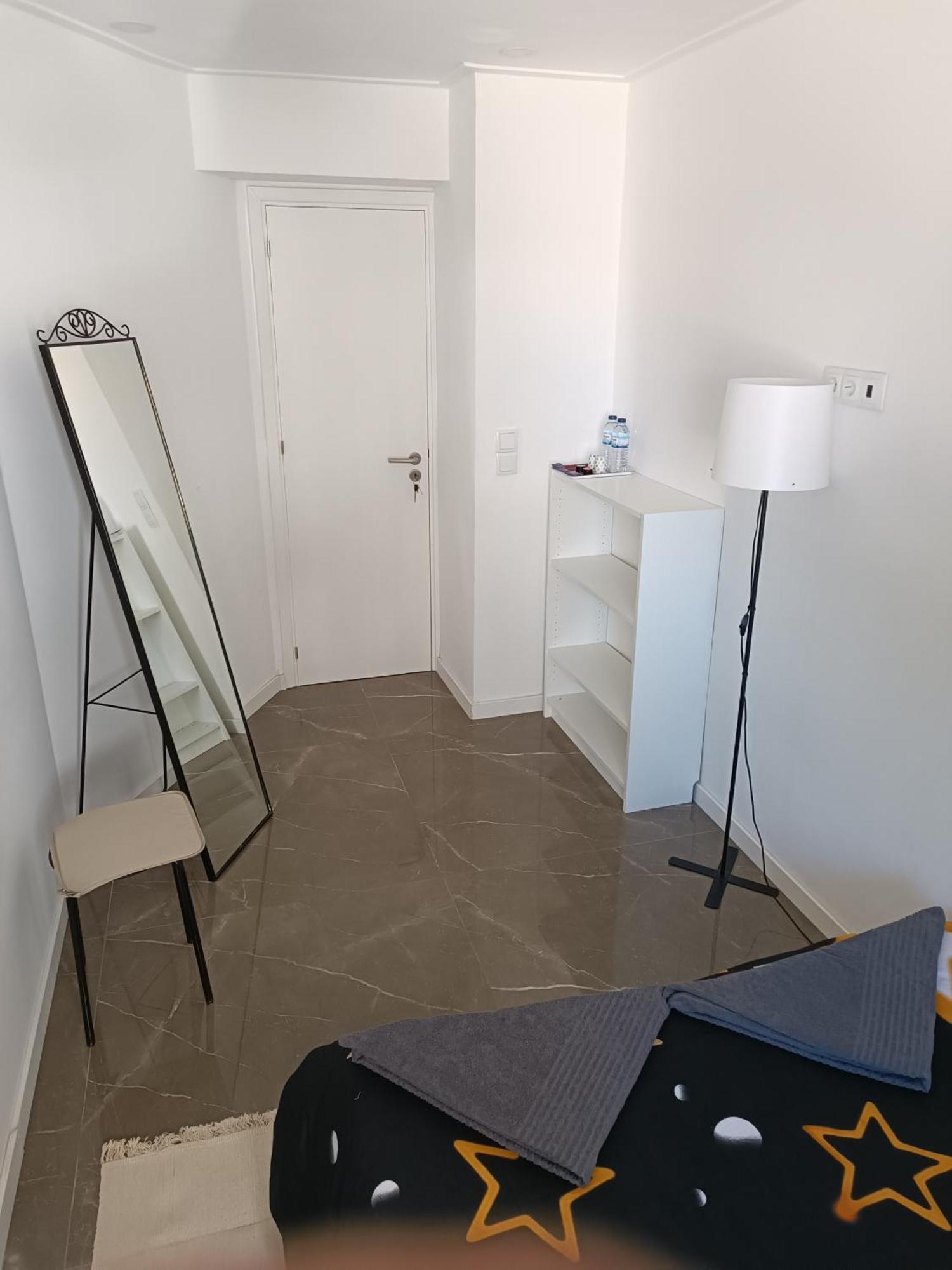 Plaza Caparica Hostel Коста да Капарика Екстериор снимка