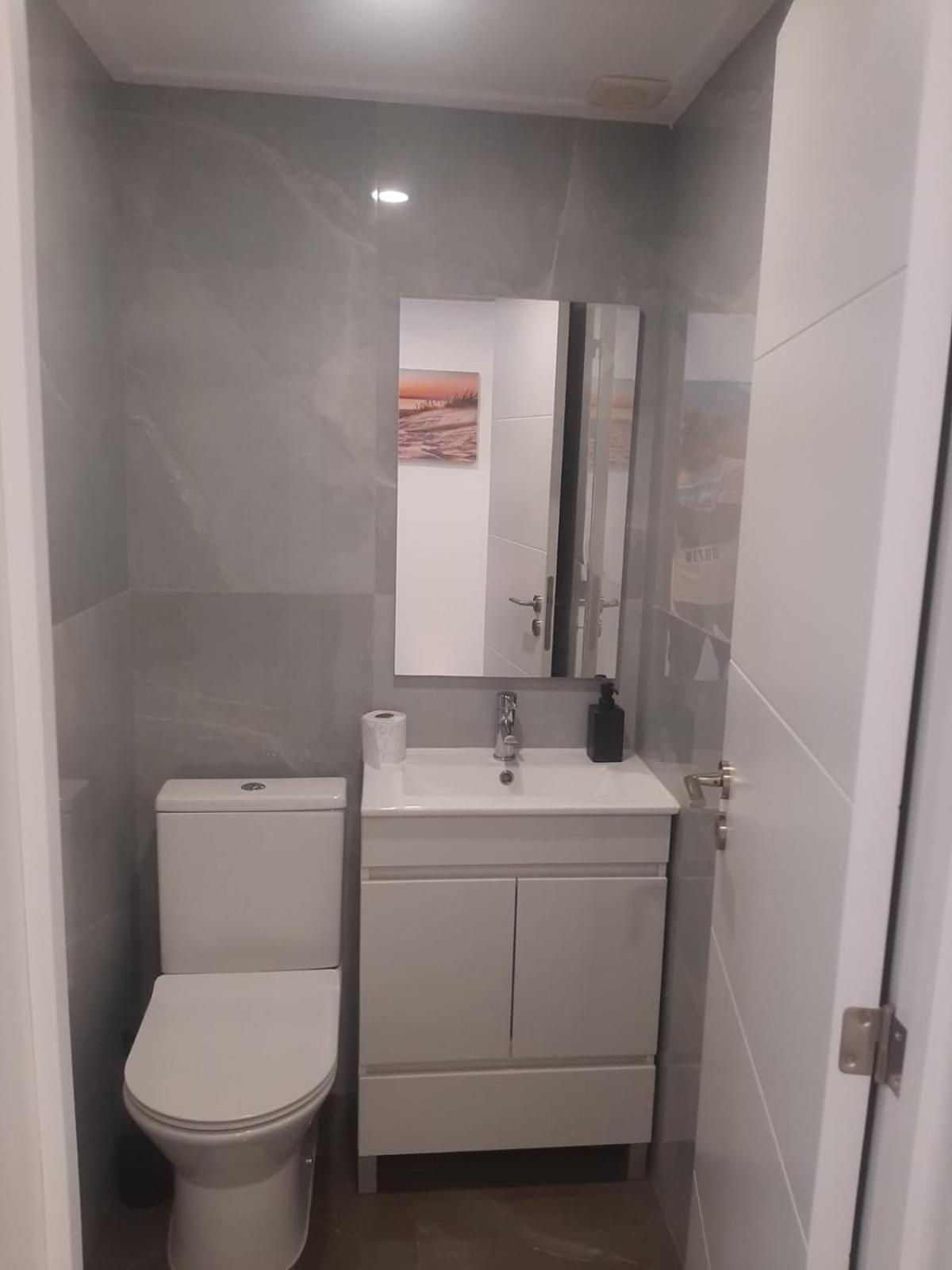 Plaza Caparica Hostel Коста да Капарика Екстериор снимка