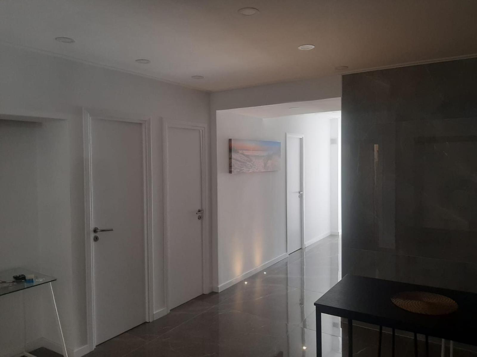 Plaza Caparica Hostel Коста да Капарика Екстериор снимка